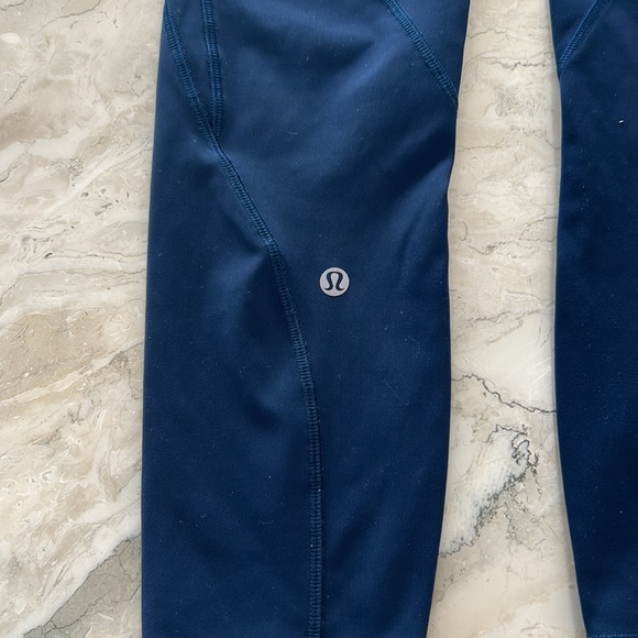 Lululemon Time To Sweat Crop *23" leggings - true navy - Picture 4 of 6